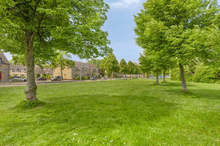 Photo 25 of Toscalaan 706