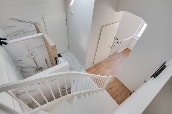 Foto 24 van Calandostraat 21