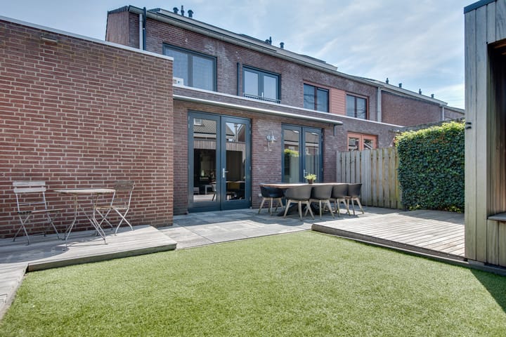 Foto 29 van Calandostraat 21