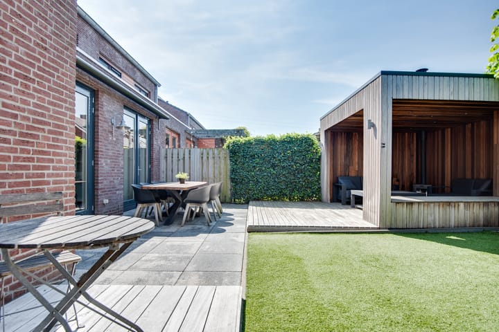 Foto 30 van Calandostraat 21