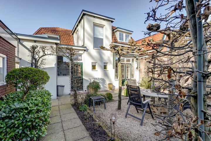 Foto 42 van Kerklaan 12