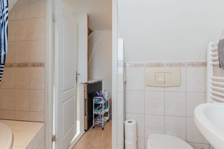 Foto 21 van Adelstraat 45-A