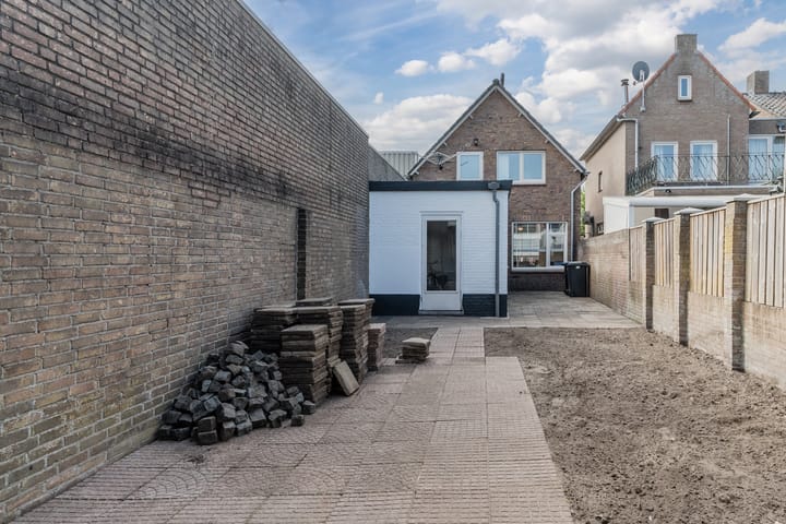 Foto 28 van Adelstraat 45-A