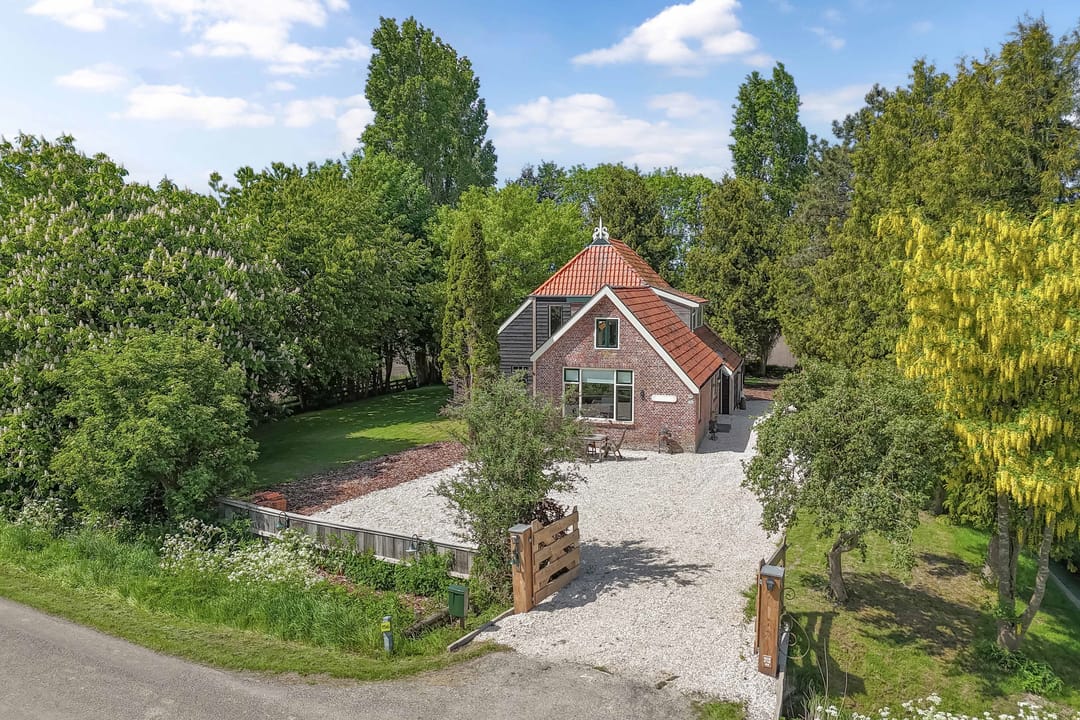 Foto 1 van Middenweg 156