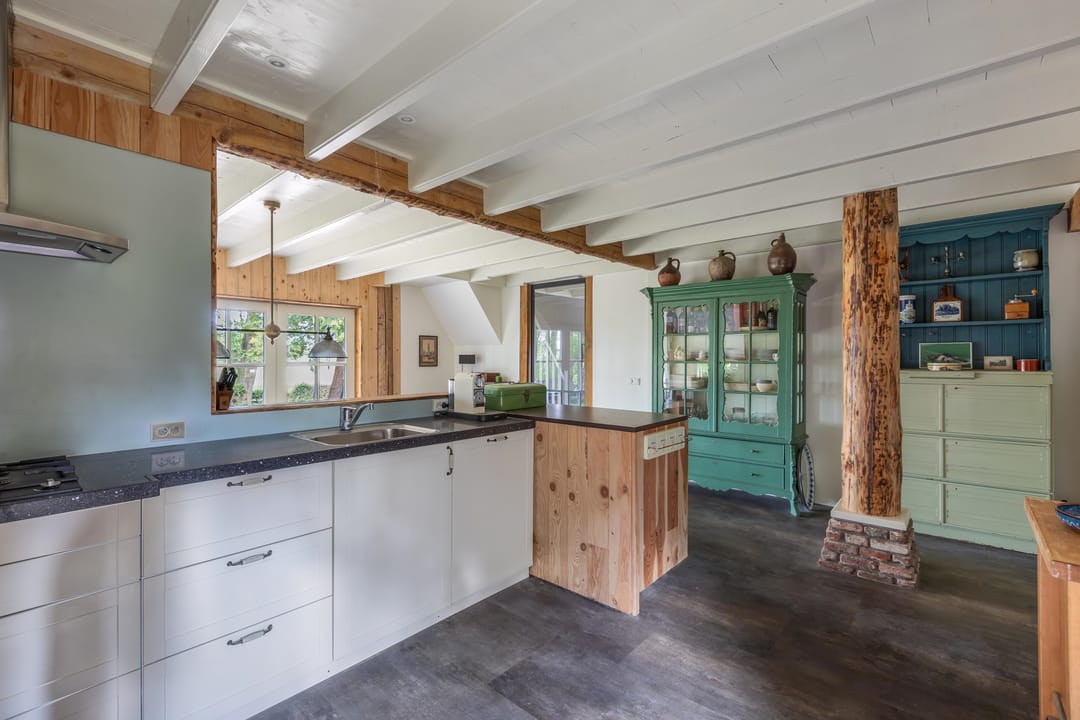 Foto 17 van Middenweg 156