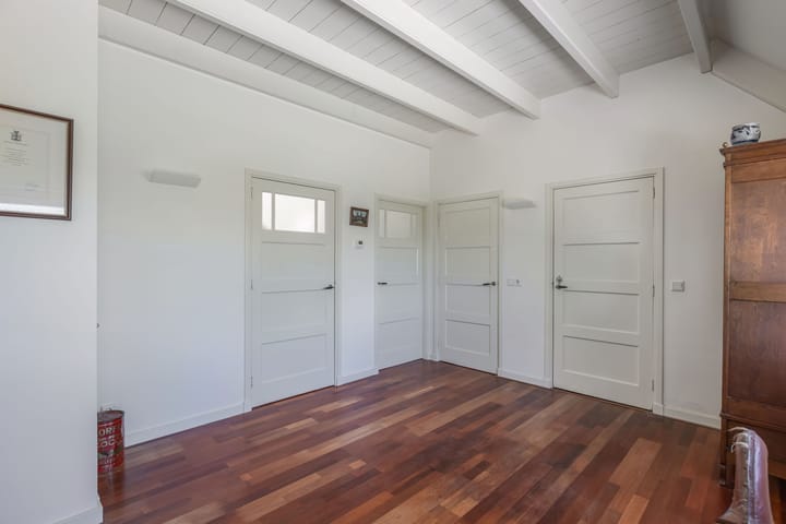 Foto 21 van Middenweg 156