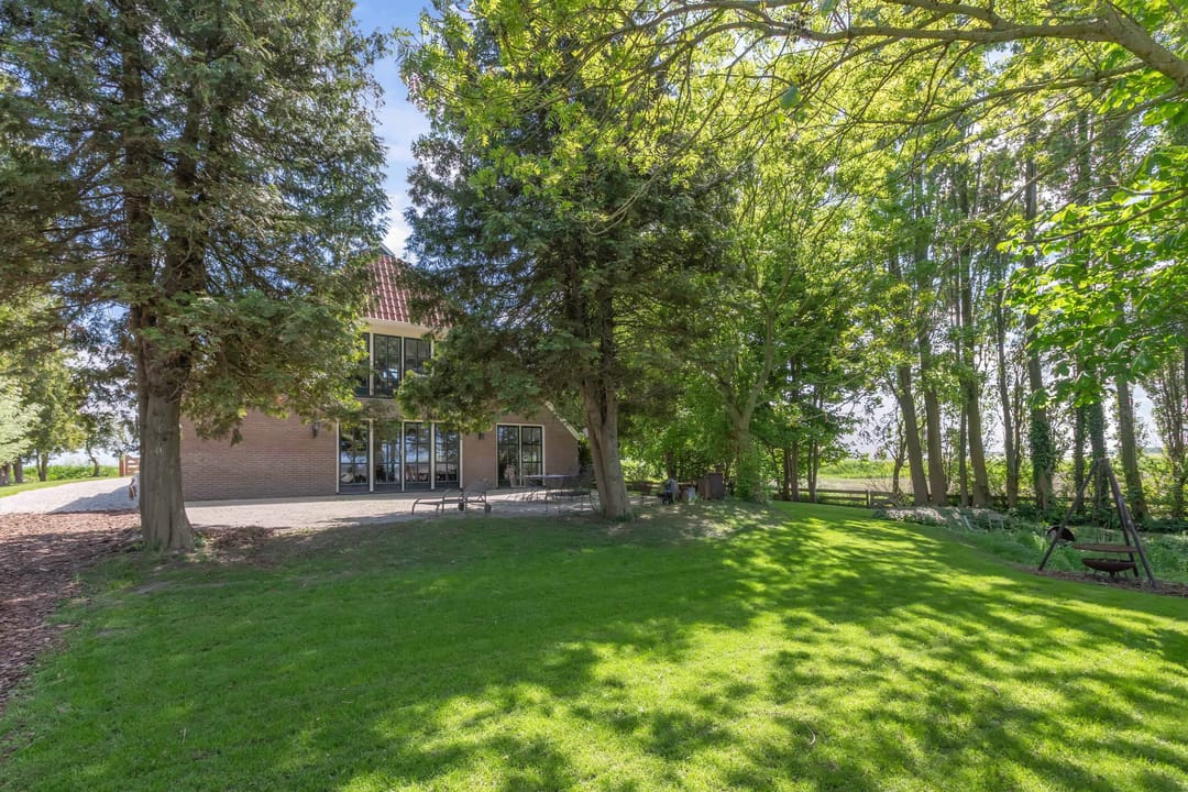 Foto 31 van Middenweg 156