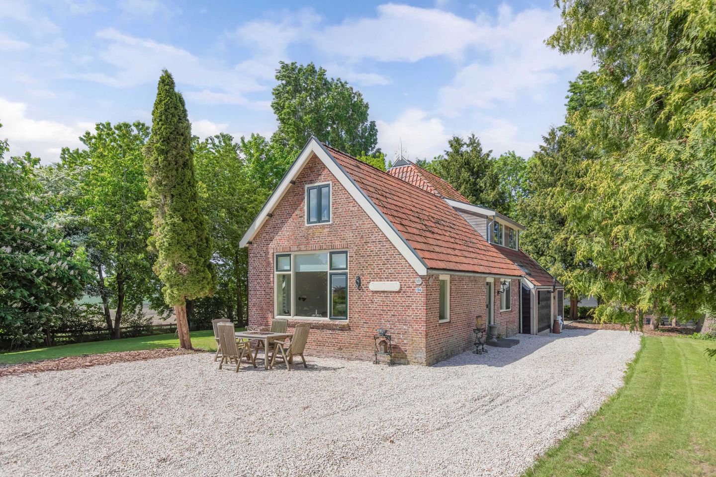 Foto 55 van Middenweg 156