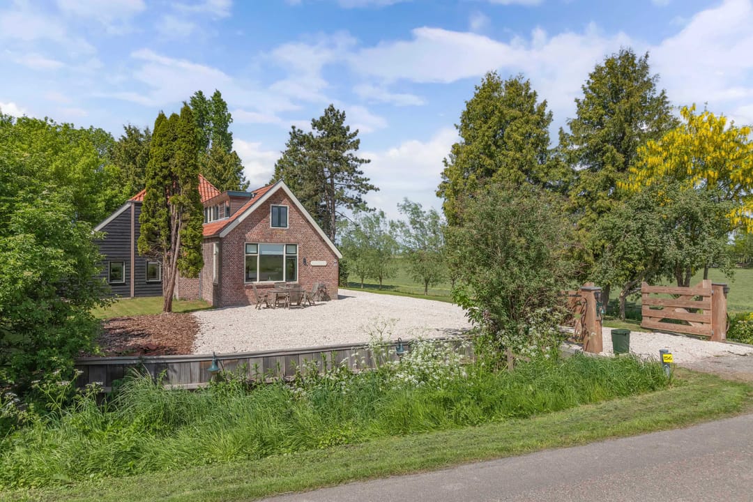 Foto 56 van Middenweg 156