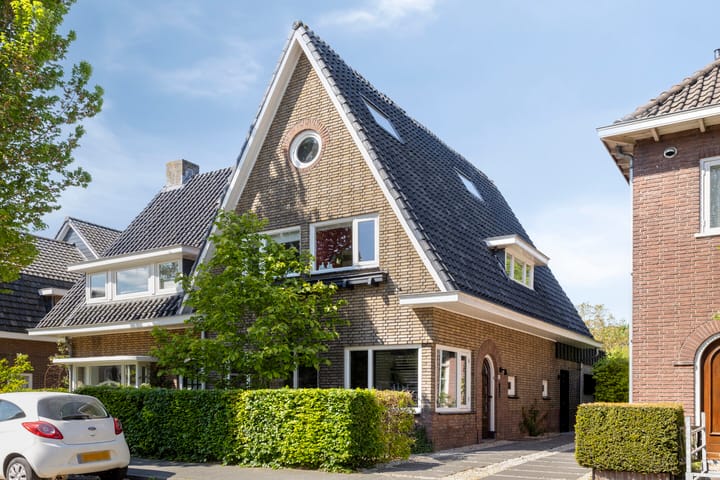 Photo 1 of Theresialaan 42