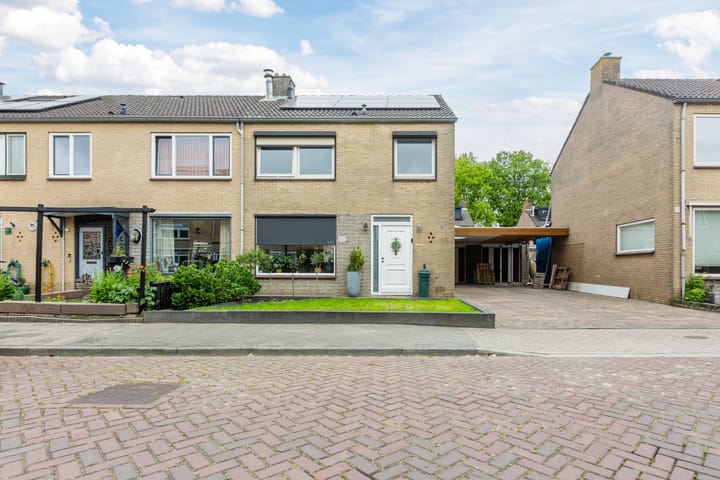 Foto 2 van Da Costastraat 17