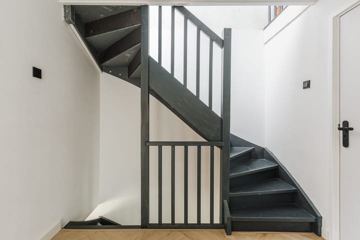 Photo 26 of Da Costastraat 17