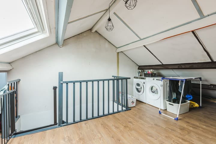 Photo 30 of Da Costastraat 17