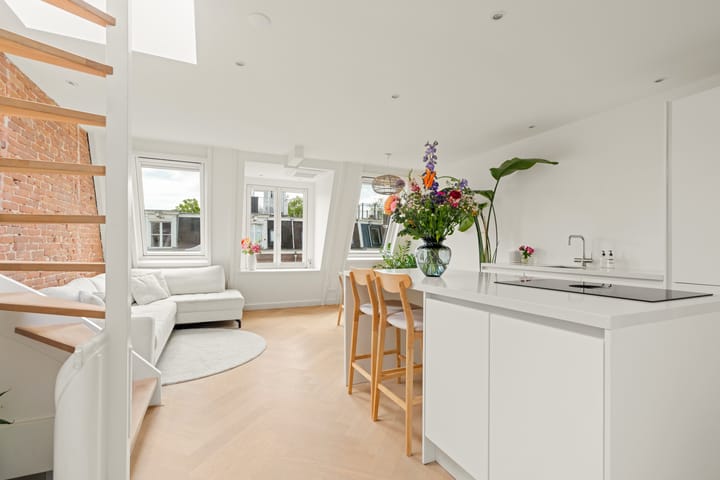 Foto 3 van Brederodestraat 40-4