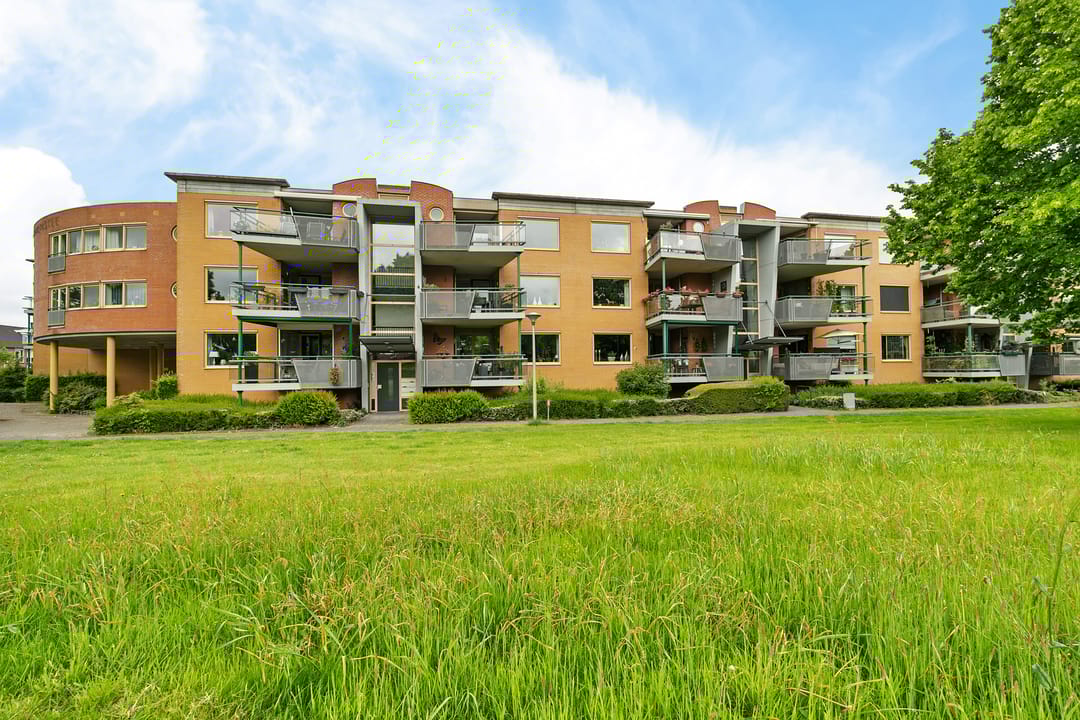 Photo 1 of B.A.A. Engelbertinklaan 12