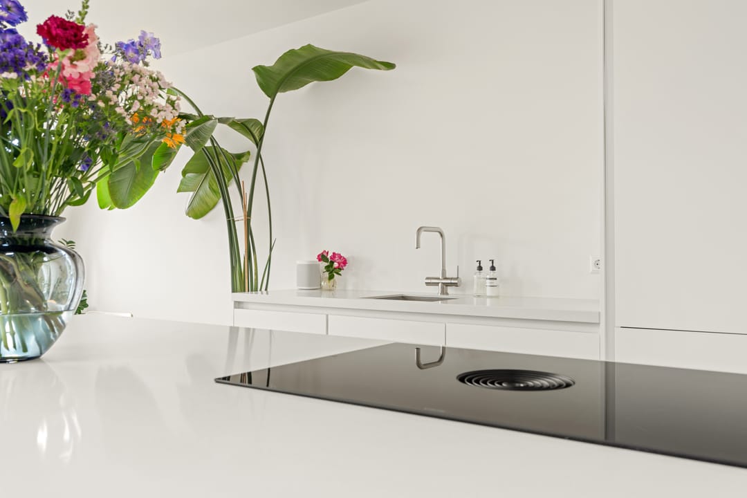 Photo 11 of Brederodestraat 40-4