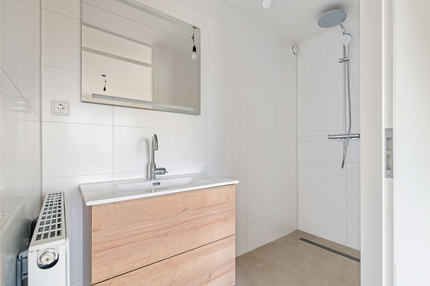 Photo 20 of B.A.A. Engelbertinklaan 12