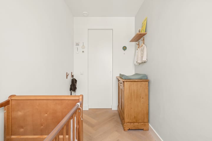 Foto 17 van Brederodestraat 40-4