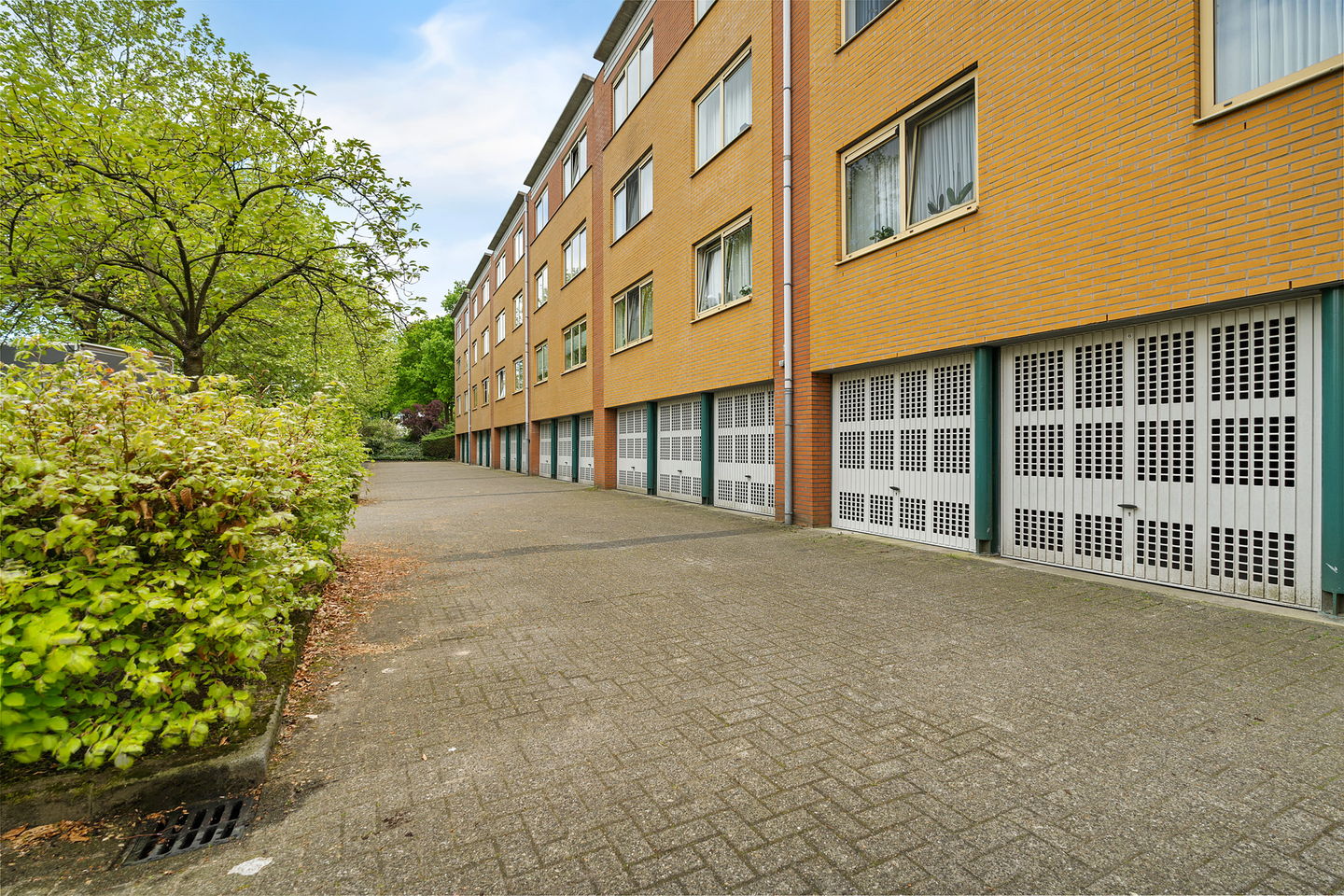 Photo 35 of B.A.A. Engelbertinklaan 12