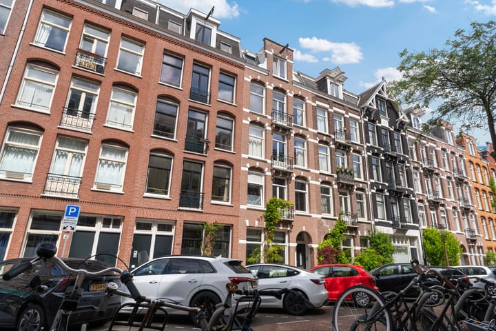 Foto 35 van Brederodestraat 40-4