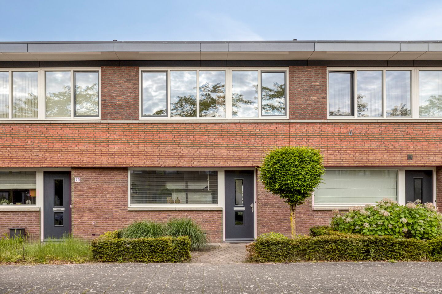 Foto 1 van Berenklauw 77