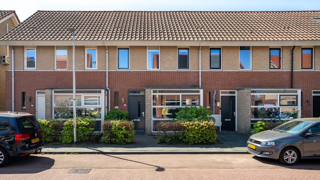 Foto 1 van Plateau 23