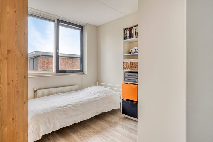 Foto 16 van Berenklauw 77