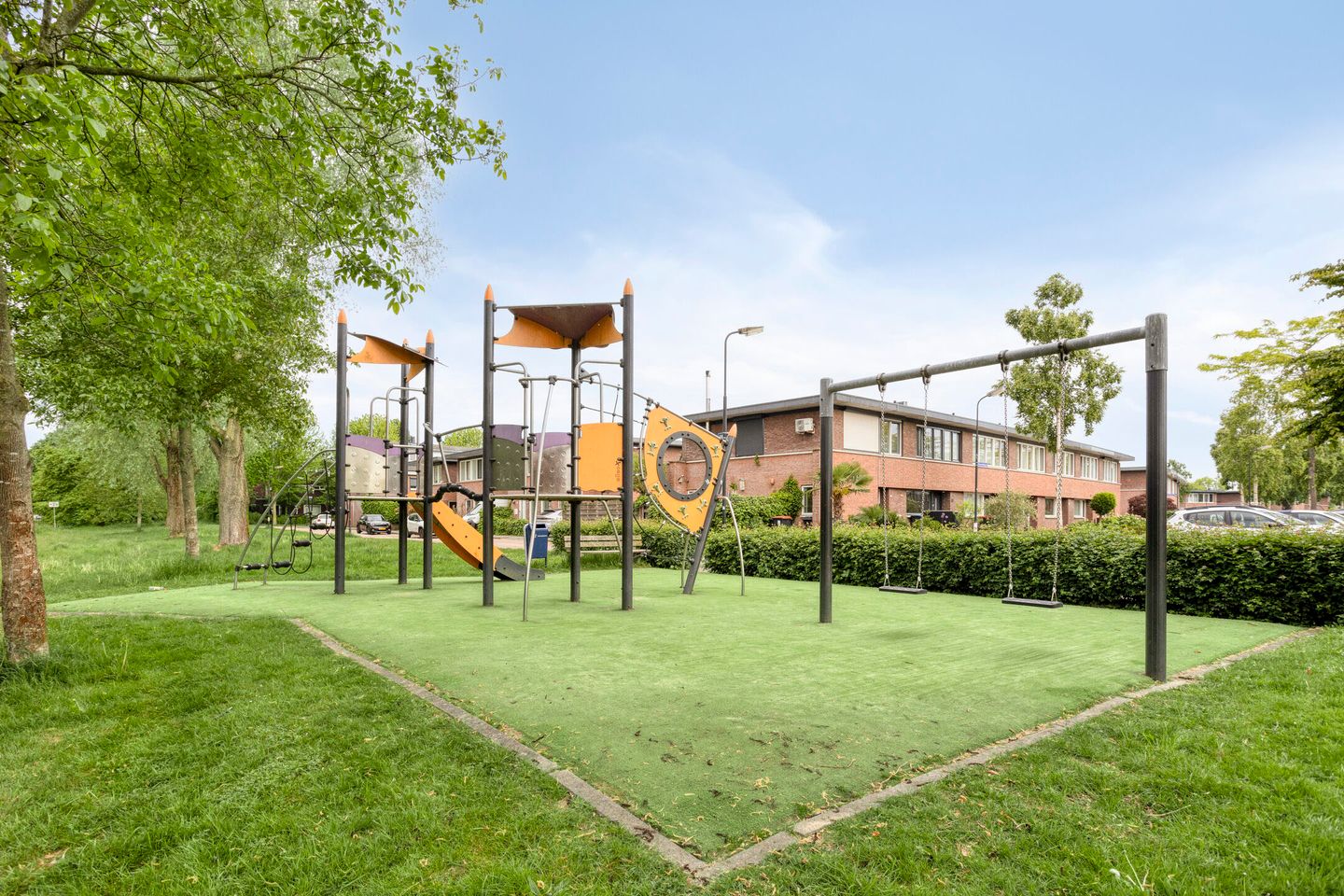 Foto 20 van Berenklauw 77