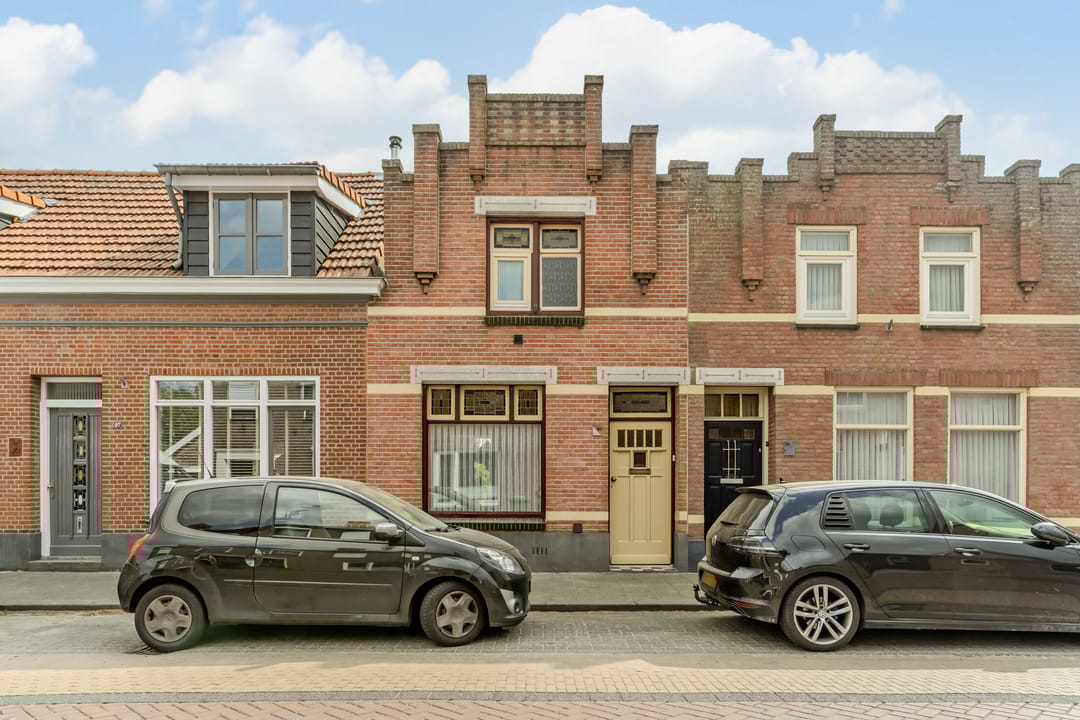 Photo 1 of Oranjestraat 99