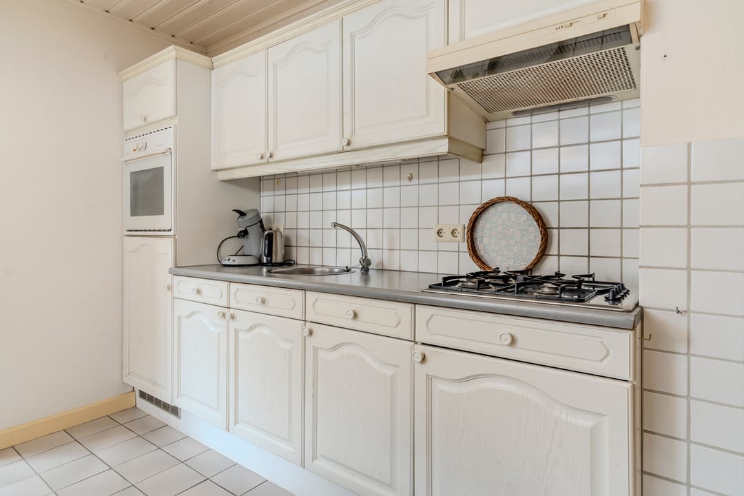 Photo 13 of Oranjestraat 99