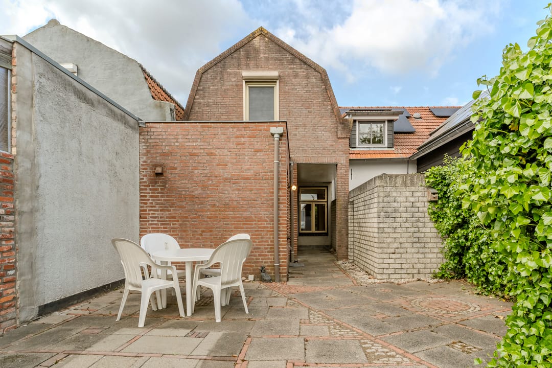 Photo 22 of Oranjestraat 99