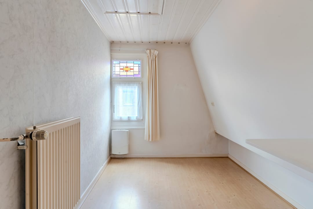 Photo 37 of Oranjestraat 99