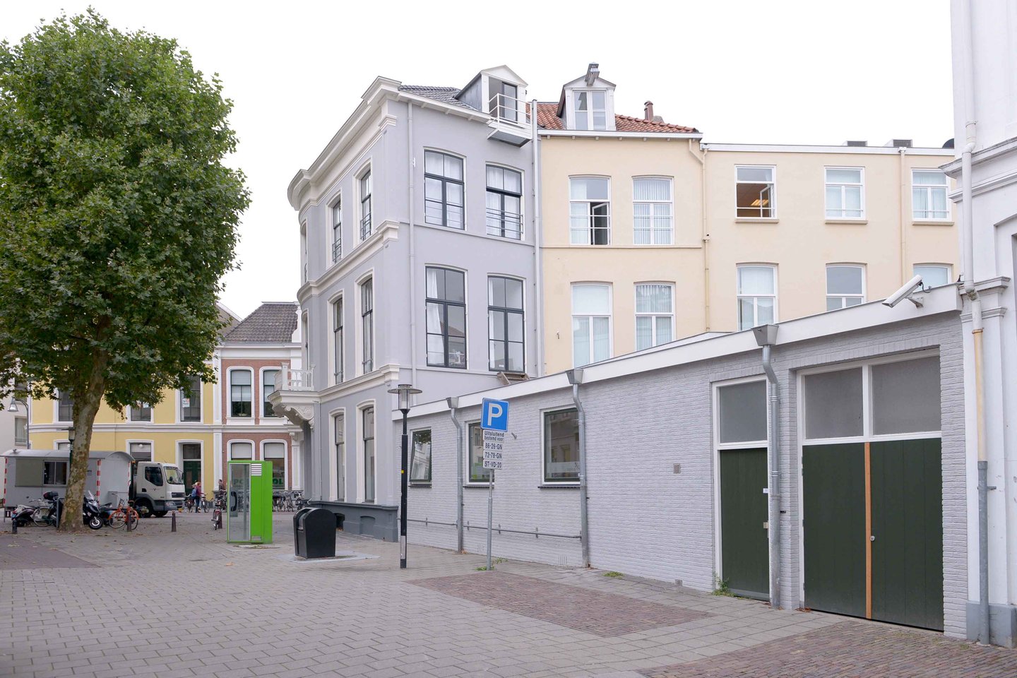 Bekijk foto 2 van Geert Grootestraat 1
