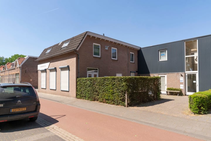 Hintham 124-B, Rosmalen