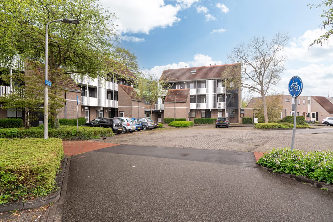 Foto 1 van Roptastate 164