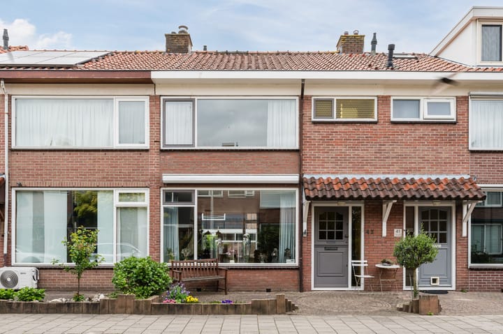 Foto 1 van Karel Doormanstraat 43