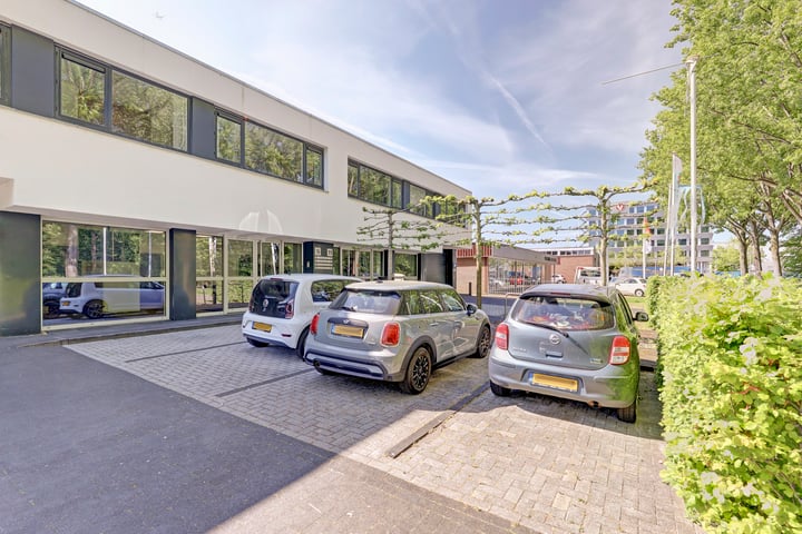 Anton Philipsweg 9-11, Uithoorn