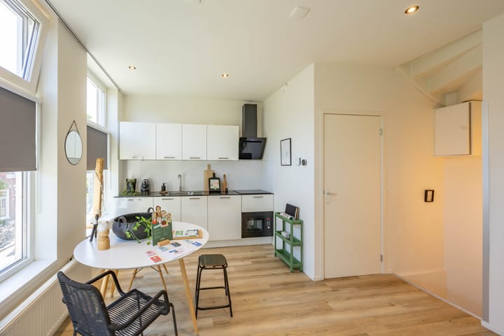 Foto 12 van Tweede Hunzestraat 12-A