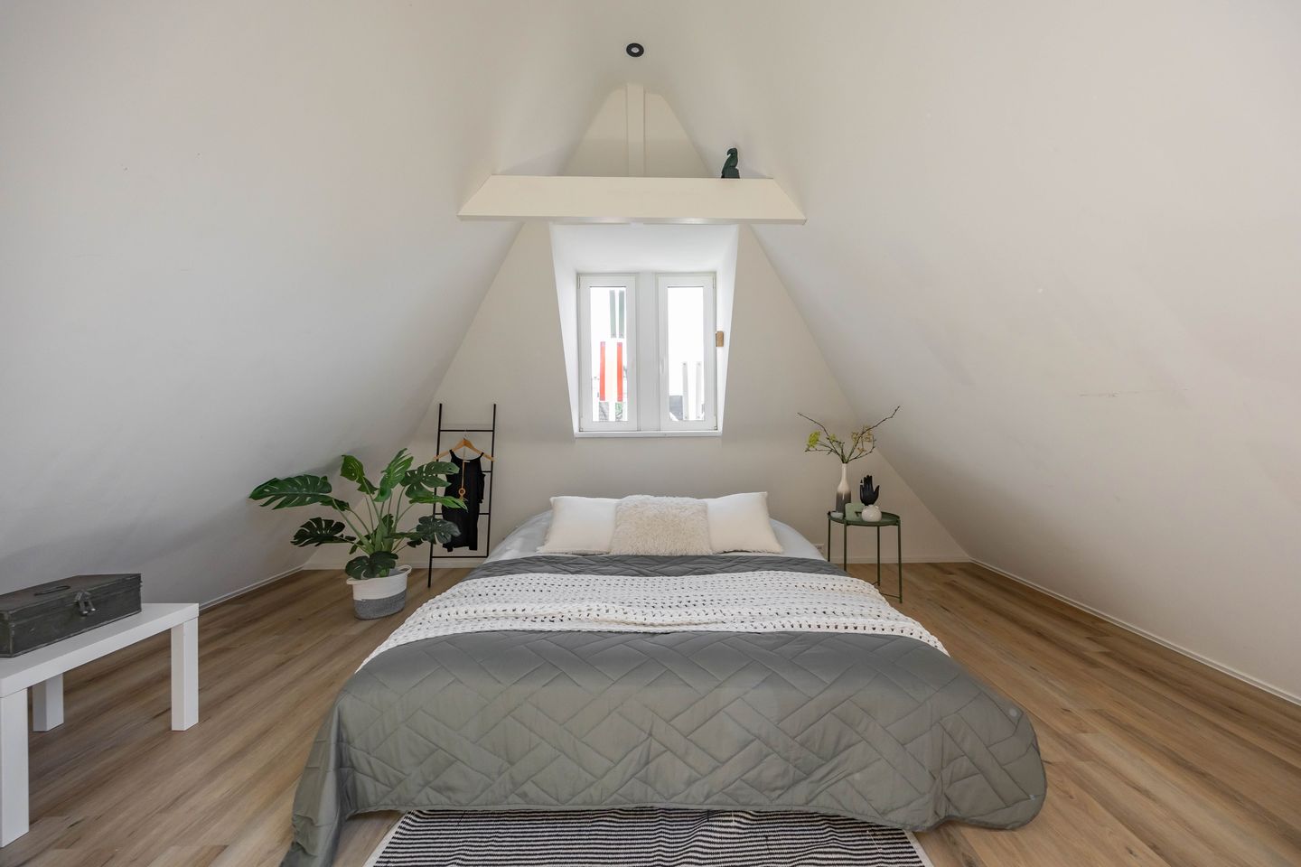 Foto 25 van Tweede Hunzestraat 12-A