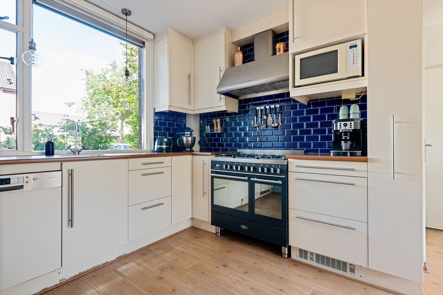 Foto 14 van Van Hoftenstraat 19