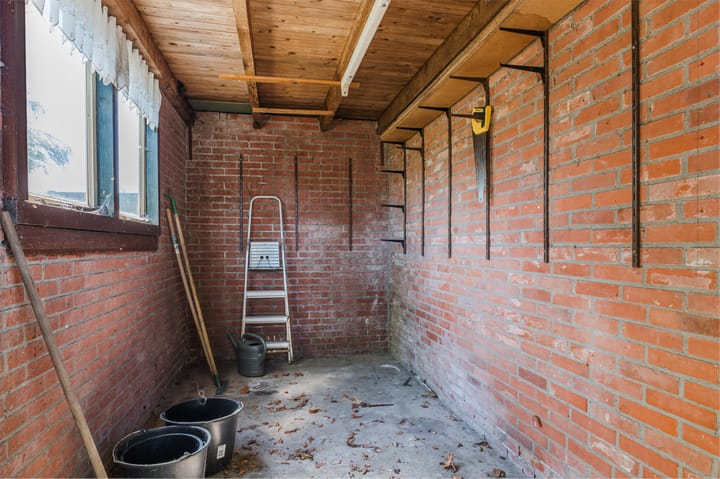 Foto 15 van Middenweg 31