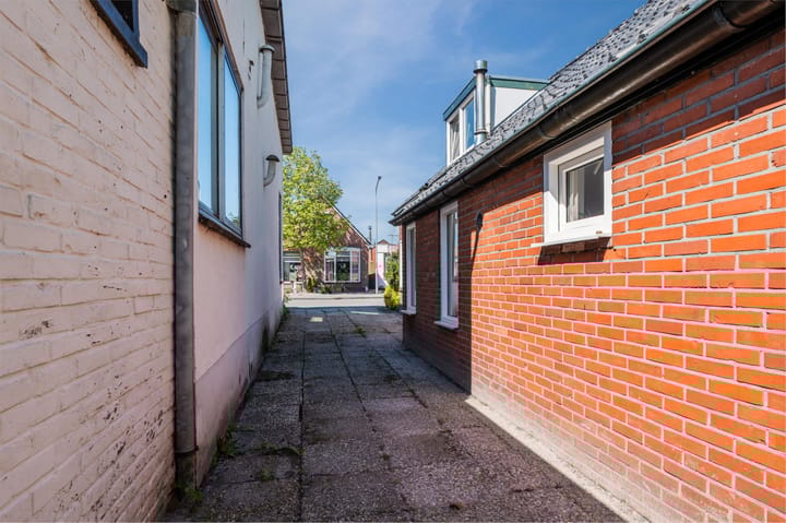 Foto 26 van Middenweg 31