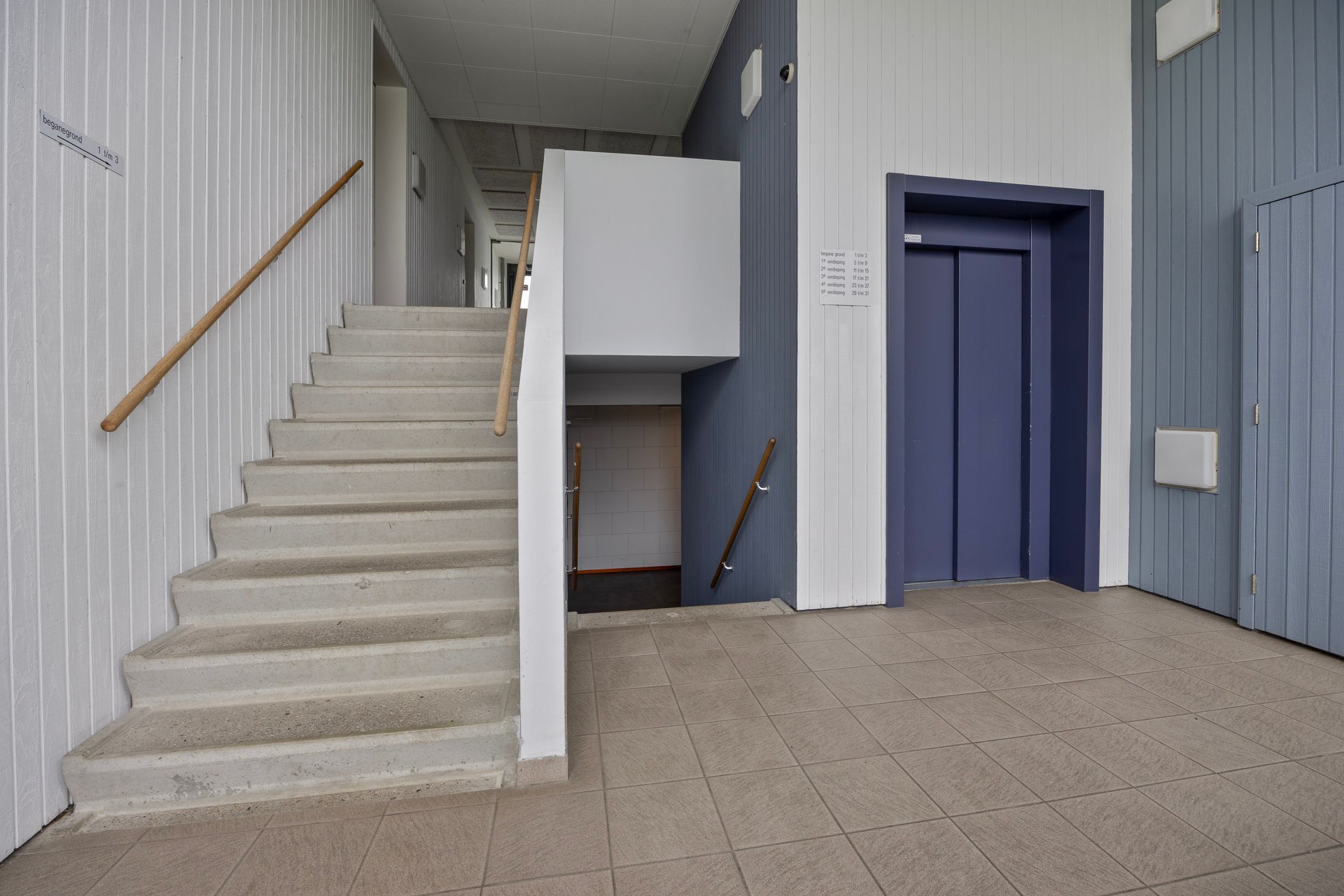 Photo 27 of Waterlelie 11