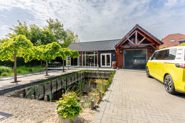 Foto 60 van Hoefweg 13