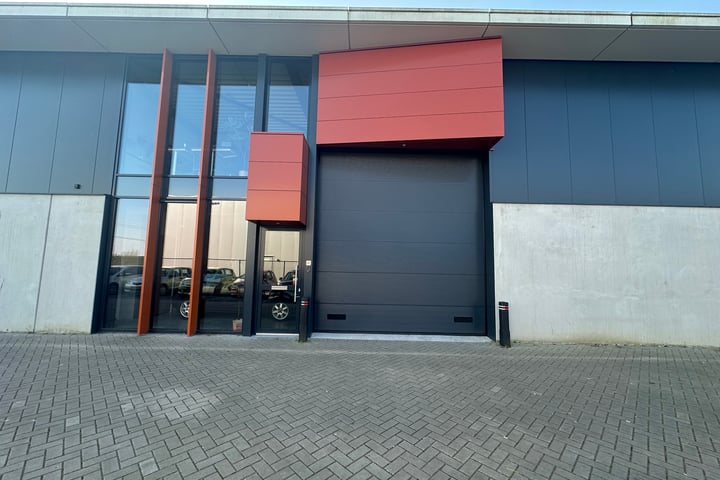 Steenspil 24-a, Halsteren