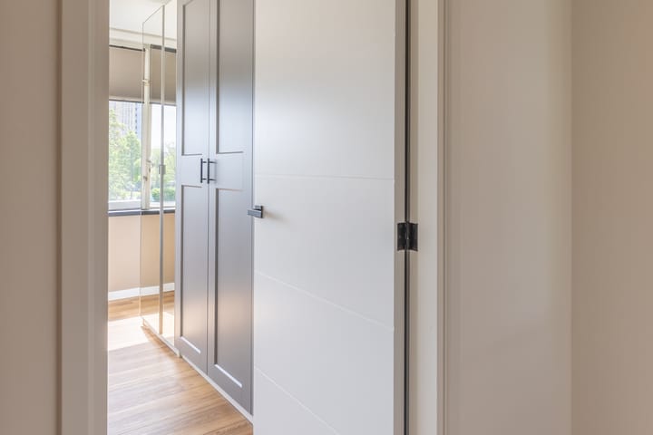 Photo 24 of Van IJsendijkstraat 40