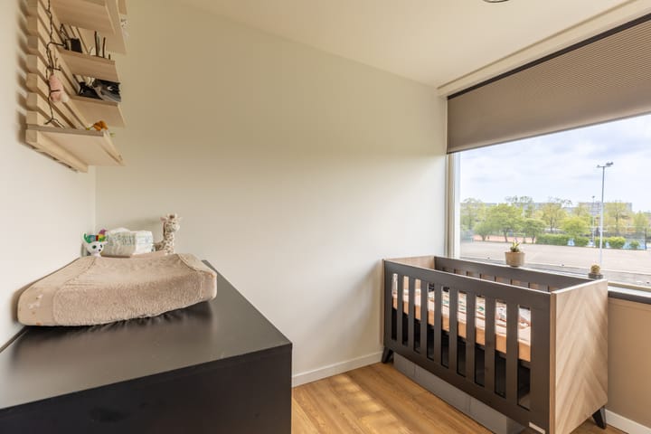 Photo 26 of Van IJsendijkstraat 40