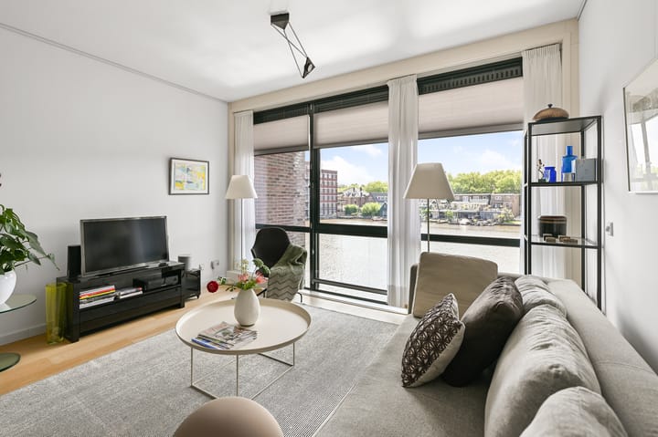 Foto 2 van Oostzijde 275-A