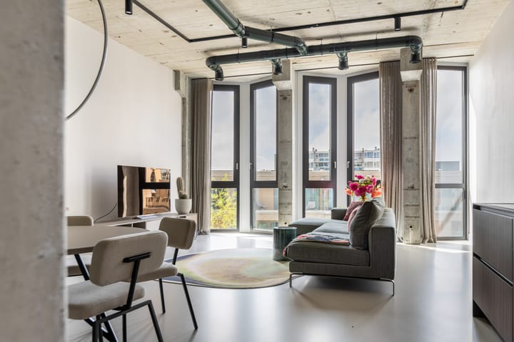 Photo 11 of Surinamepad 140