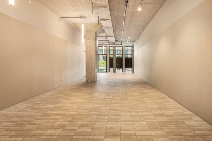 Photo 28 of Surinamepad 140